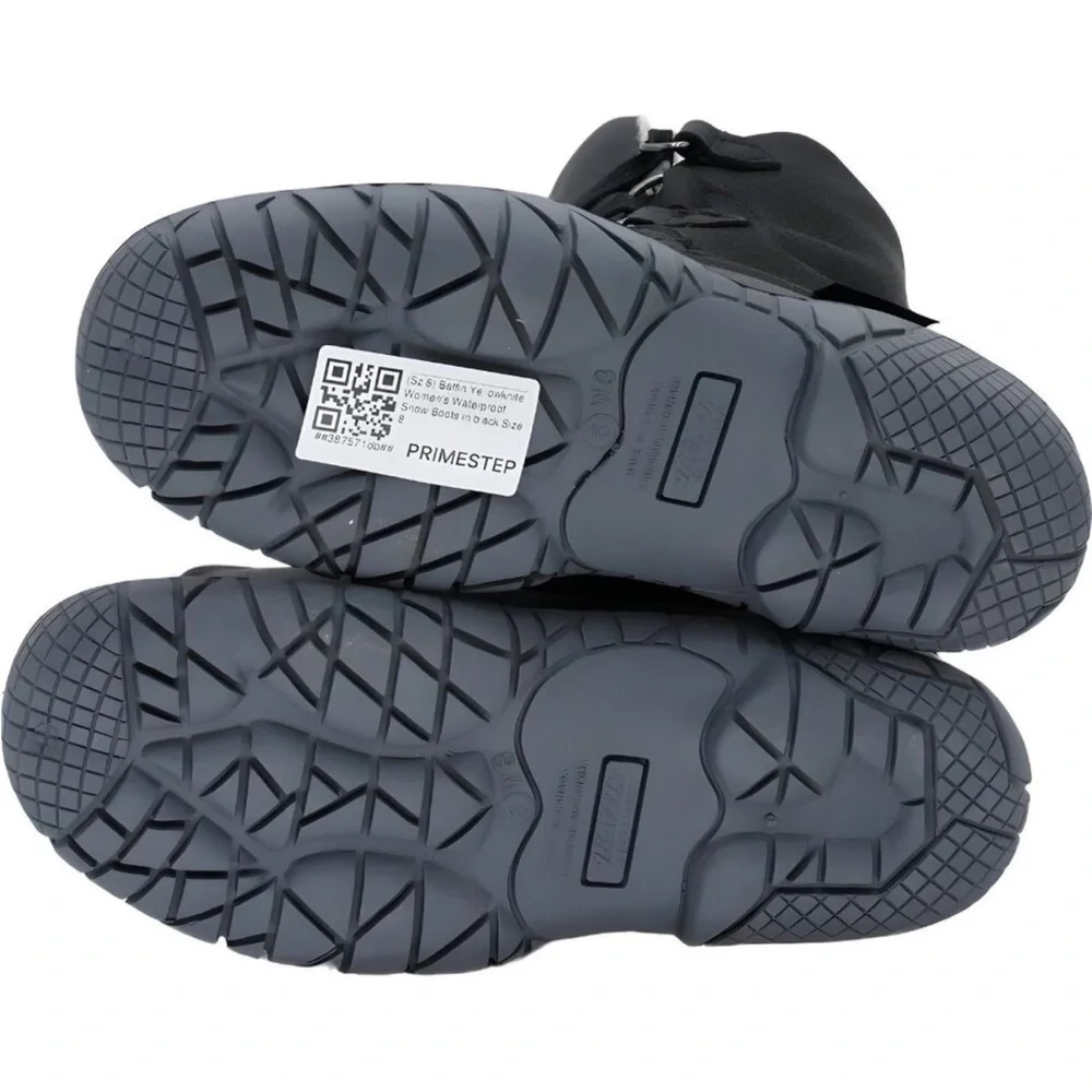 Baffin Black Insulated Boots with White Lining - Picture 5 of 5